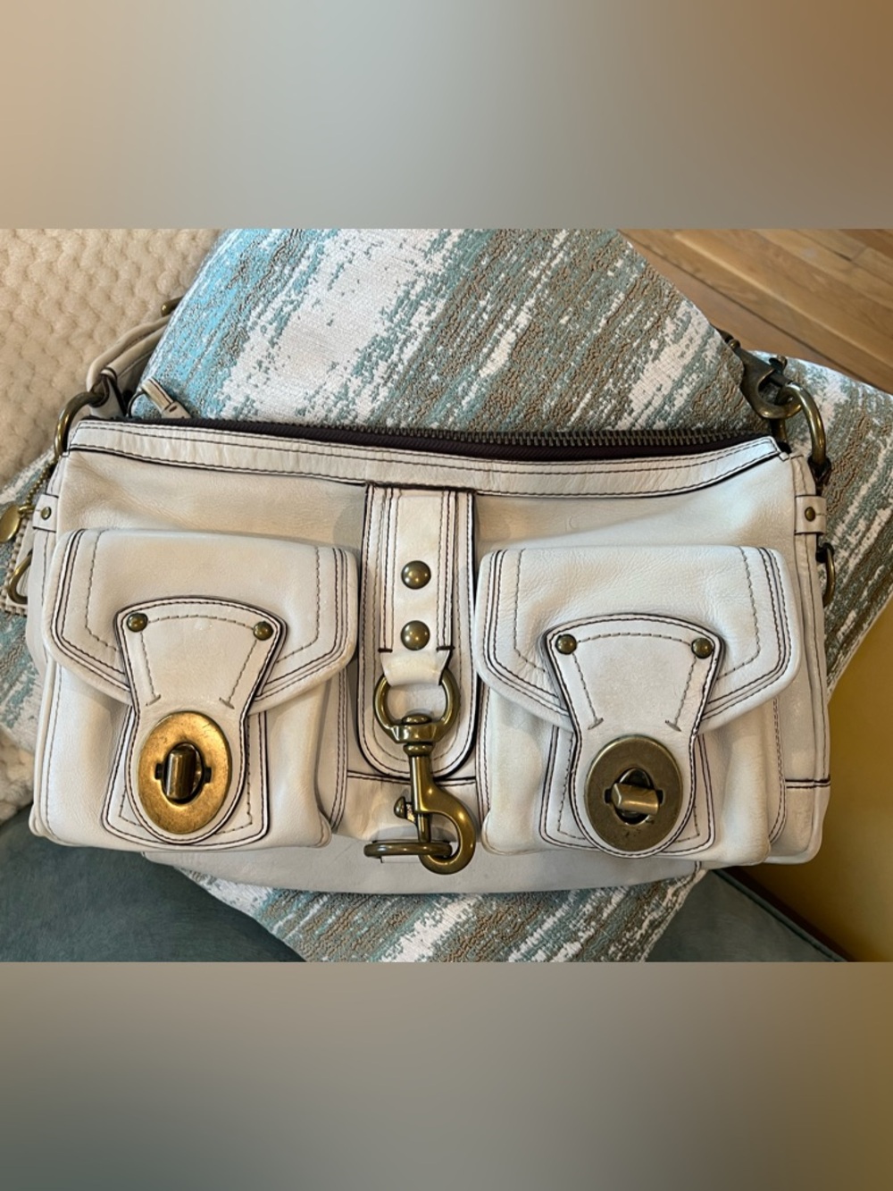 Coach legacy anniversary 10331 Cream Leather Shoulder Bag with Brass Hardware